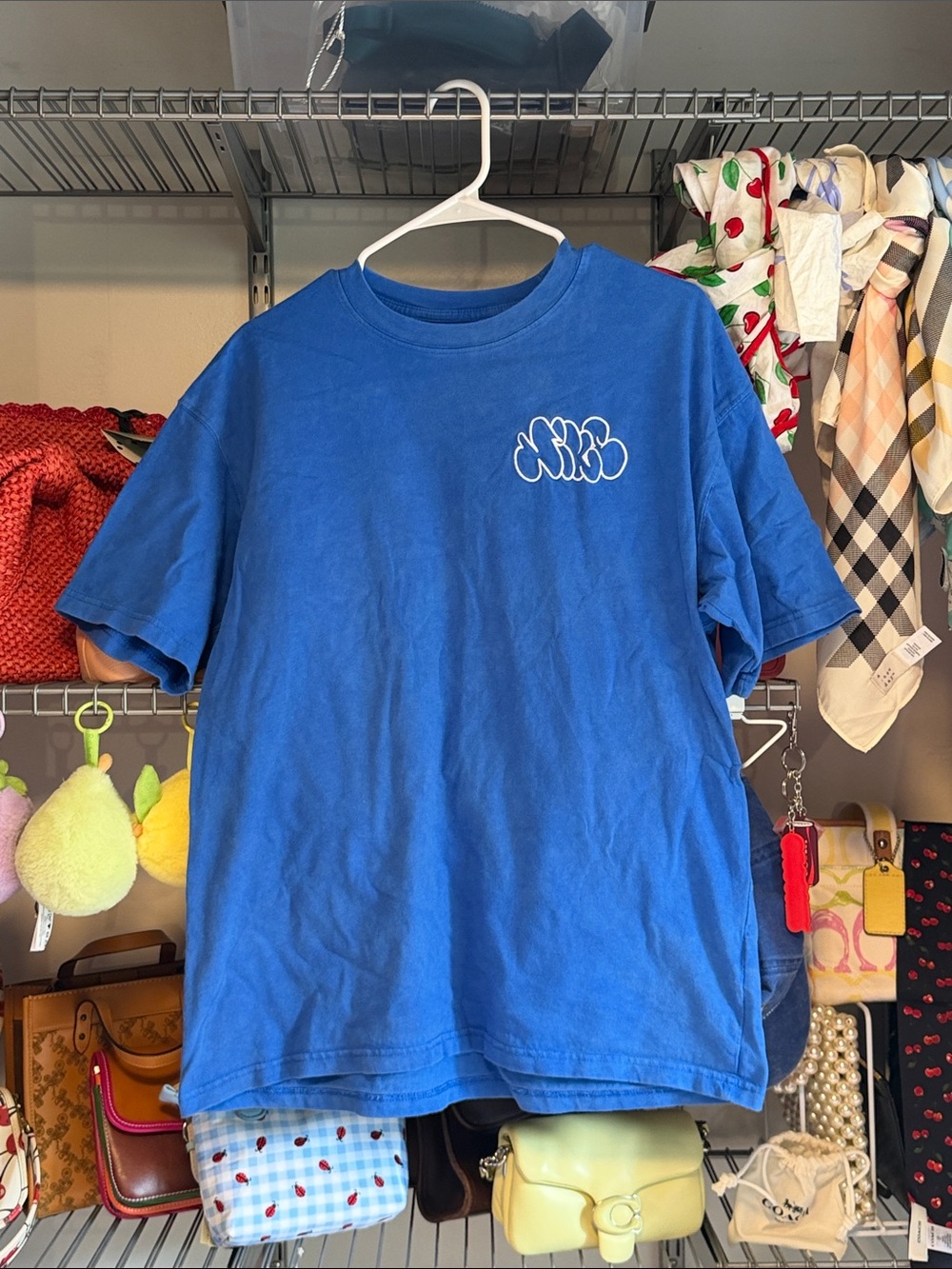 Mens Blue Graphic Tee - Casual Comfort